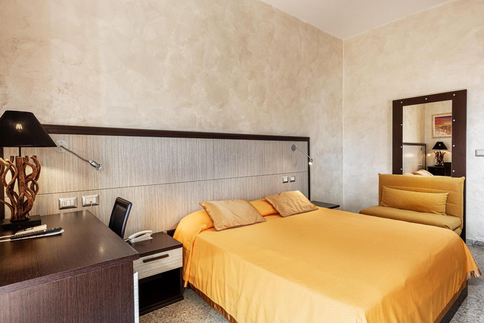 Hotel Minerva 3*